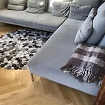 Maisonette Mit Blick Ueber Stadt *