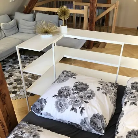 Διαμέρισμα Maisonette Mit Blick Ueber Stadt