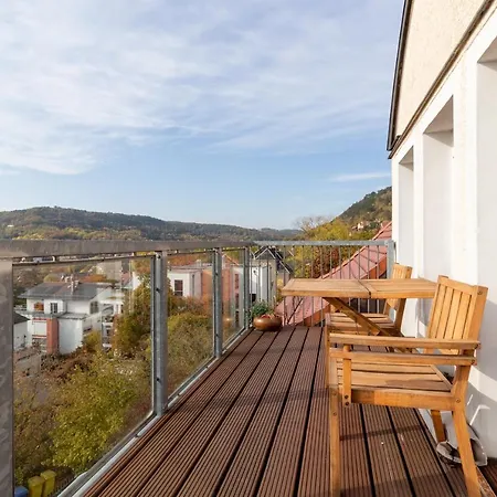 Διαμέρισμα Maisonette Mit Blick Ueber Stadt
