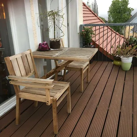 Maisonette Mit Blick Ueber Stadt